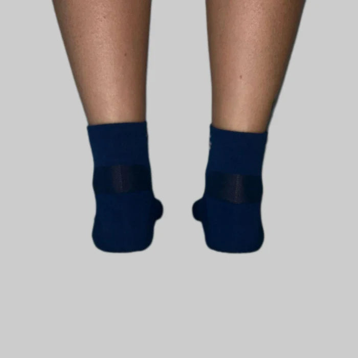 Media Escursione Azul Oscuro