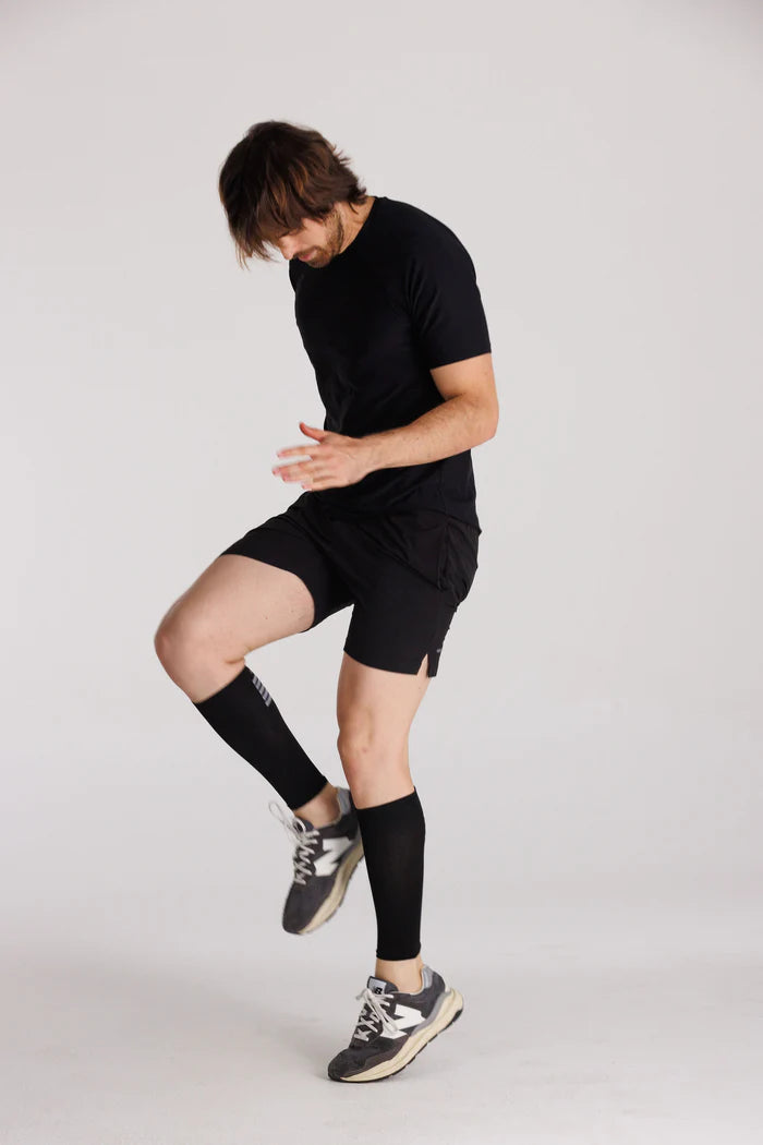 Media con Compresión Pantorrillera Negra